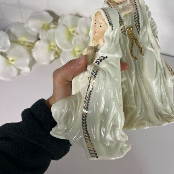 Bon Ton Jade Porcelain MARY AND JOSEPH - Picture 11 of 13